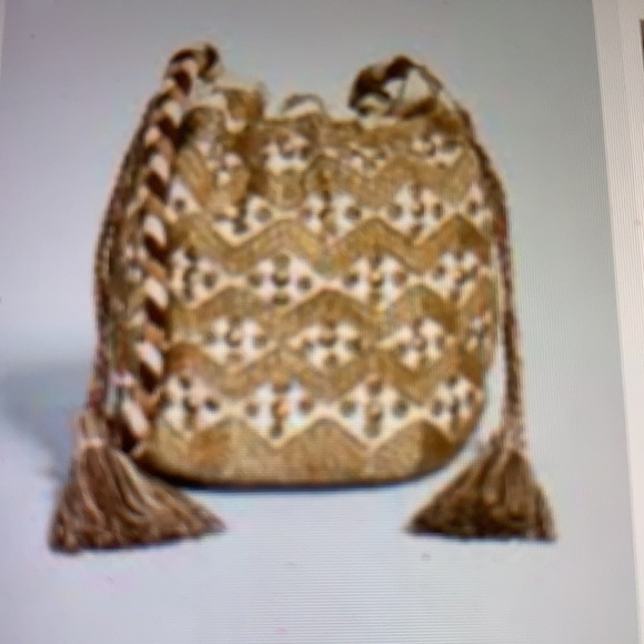 Sam Edelman Abela Beaded Bucket Bag - Picture 2 of 10
